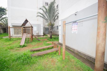 Apartamento para alugar com 61m², 2 quartos e 1 vagaÁrea comum - Playground