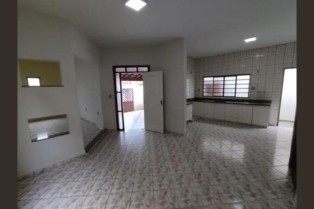 Casa para alugar com 3 quartos, 150m² em Jardim Patricia, Uberlândia