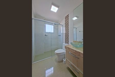 Apartamento para alugar com 203m², 5 quartos e 3 vagasBanheiro da Suíte 1