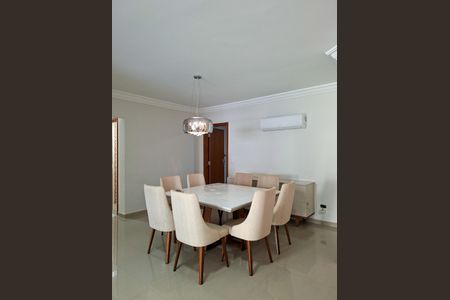 Apartamento para alugar com 203m², 5 quartos e 3 vagasSala