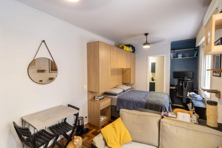Apartamento à venda com 38m², 1 quarto e sem vagaSala/Quarto