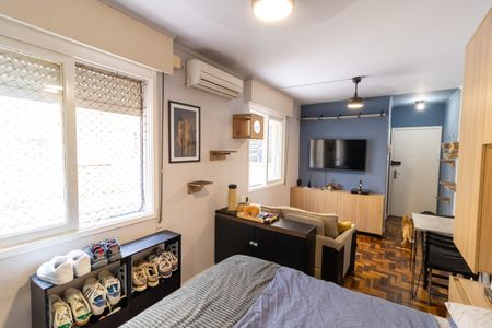 Apartamento à venda com 38m², 1 quarto e sem vagaSala/Quarto