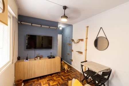 Apartamento à venda com 38m², 1 quarto e sem vagaSala/Quarto