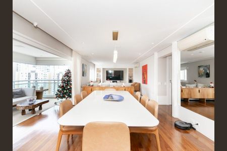 Apartamento à venda com 3 quartos, 188m² em Vila Mariana, São Paulo