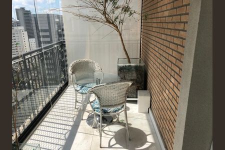 Apartamento à venda com 2 quartos, 150m² em Moema, São Paulo