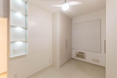Apartamento para alugar com 74m², 2 quartos e 1 vagaSuíte