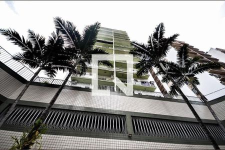 Apartamento para alugar com 74m², 2 quartos e 1 vagaFachada