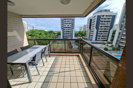 Apartamento à venda com 132m², 4 quartos e 2 vagas