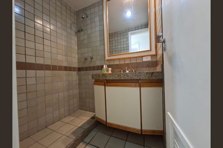 Apartamento à venda com 132m², 4 quartos e 2 vagas