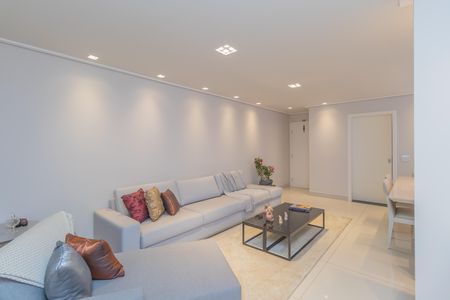 Apartamento à venda com 3 quartos, 98m² em Floresta, Belo Horizonte