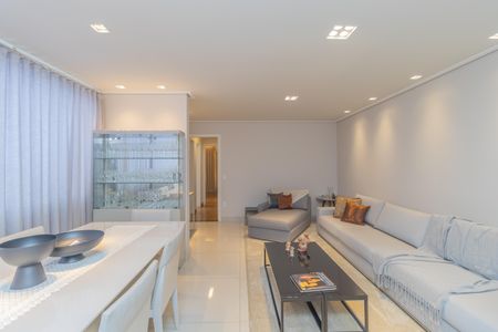 Apartamento à venda com 3 quartos, 98m² em Floresta, Belo Horizonte