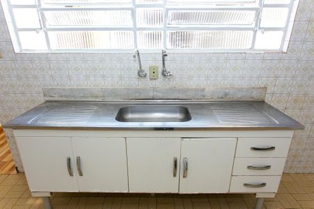 Casa para alugar com 80m², 2 quartos e sem vagaCozinha