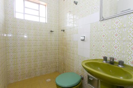 Casa para alugar com 80m², 2 quartos e sem vagaBanheiro