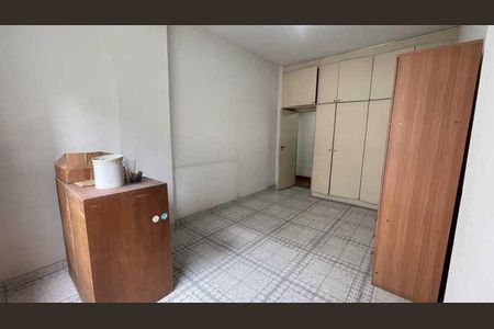 Apartamento à venda com 211m², 4 quartos e 1 vaga