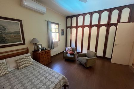 Casa à venda com 288m², 3 quartos e 3 vagasQuarto 3