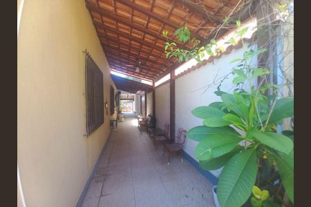 Casa à venda com 288m², 3 quartos e 3 vagasFoto 01