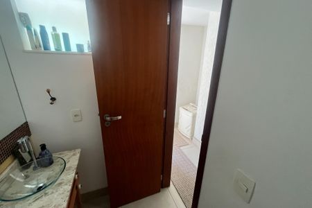 Casa à venda com 288m², 3 quartos e 3 vagasÁrea comum