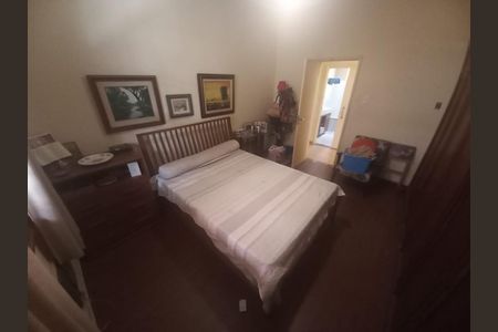 Casa à venda com 288m², 3 quartos e 3 vagasFoto 01