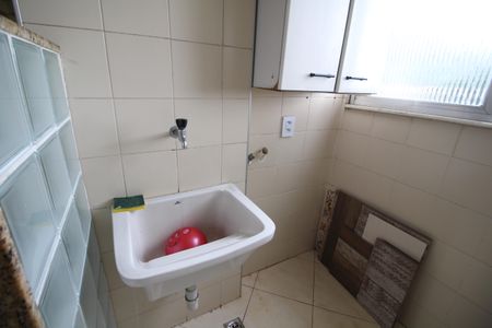 Apartamento para alugar com 78m², 3 quartos e 1 vagaÁrea de Serviço