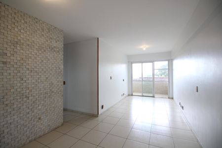 Sala de apartamento para alugar com 3 quartos, 78m² em Freguesia (jacarepaguá), Rio de Janeiro