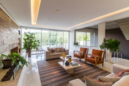 Sala  de casa de condomínio à venda com 2 quartos, 730m² em Tamboré, Santana de Parnaíba