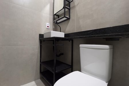 Studio para alugar com 25m², 1 quarto e sem vaga Studio para alugar com 25m², 1 quarto e sem vagaBanheiro