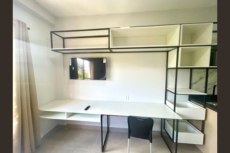 Quarto  de kitnet/studio para alugar com 1 quarto, 25m² em Vila Augusta, Guarulhos