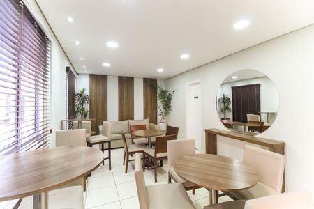 Apartamento à venda com 47m², 2 quartos e 1 vagaÁrea comum - Salão de festas