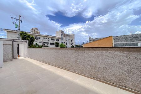 Apartamento para alugar com 44m², 2 quartos e 1 vagaÁrea comum