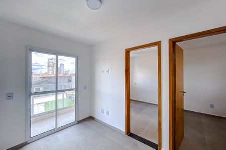 Sala de apartamento para alugar com 2 quartos, 44m² em Vila Bertioga, São Paulo