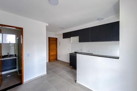 Sala de apartamento para alugar com 2 quartos, 44m² em Vila Bertioga, São Paulo