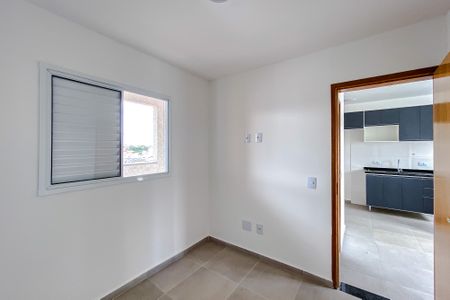 Quarto 1 de apartamento para alugar com 2 quartos, 44m² em Vila Bertioga, São Paulo