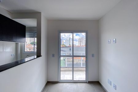 Sala de apartamento para alugar com 2 quartos, 44m² em Vila Bertioga, São Paulo
