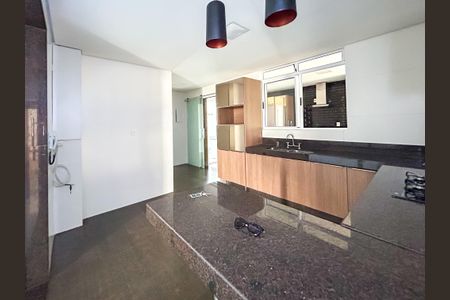 Apartamento à venda com 300m², 3 quartos e 3 vagas