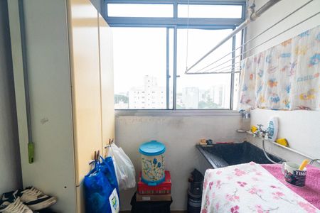 Apartamento à venda com 63m², 2 quartos e 1 vaga Apartamento à venda com 63m², 2 quartos e 1 vagaÁrea de Serviço