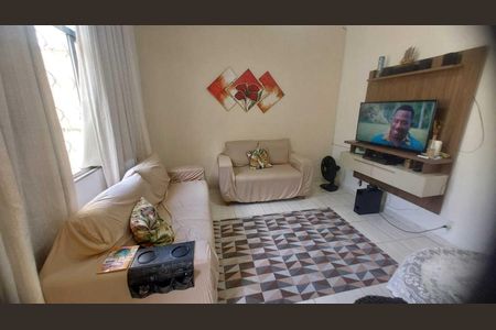 Sala de casa à venda com 2 quartos, 200m² em Tanque, Rio de Janeiro