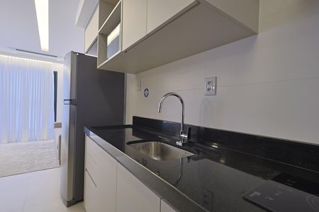 Cozinha de apartamento para alugar com 1 quarto, 51m² em Setor Bueno, Goiânia
