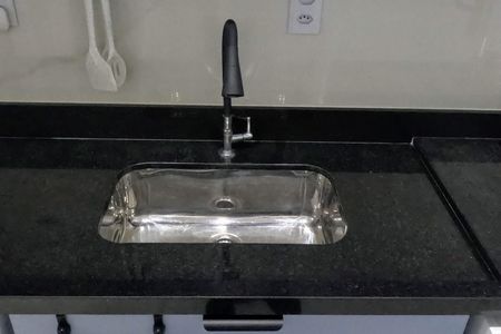 Cozinha  de kitnet/studio para alugar com 1 quarto, 35m² em José Menino, Santos