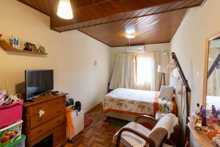 Casa à venda com 234m², 4 quartos e sem vaga Casa à venda com 234m², 4 quartos e sem vagaQuarto 3