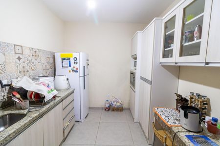 Casa à venda com 234m², 4 quartos e sem vaga Casa à venda com 234m², 4 quartos e sem vagaCozinha