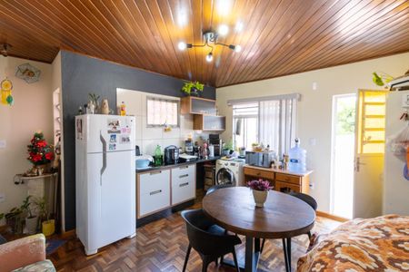 Casa à venda com 234m², 4 quartos e sem vaga Casa à venda com 234m², 4 quartos e sem vagaCozinha