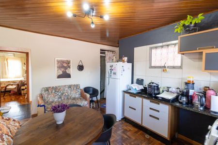 Casa à venda com 234m², 4 quartos e sem vaga Casa à venda com 234m², 4 quartos e sem vagaCozinha
