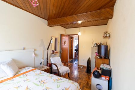 Casa à venda com 234m², 4 quartos e sem vaga Casa à venda com 234m², 4 quartos e sem vagaQuarto 3