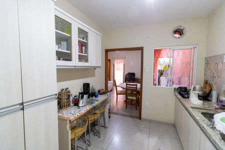 Casa à venda com 234m², 4 quartos e sem vaga Casa à venda com 234m², 4 quartos e sem vagaCozinha