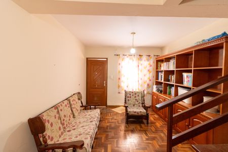 Casa à venda com 234m², 4 quartos e sem vaga Casa à venda com 234m², 4 quartos e sem vagaSala