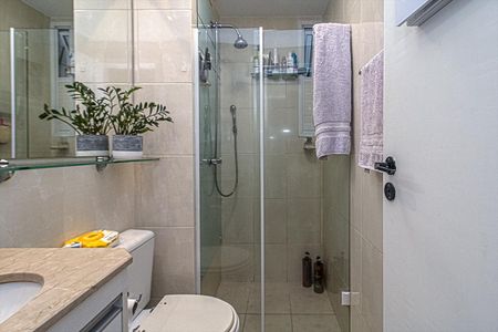 banheiro social_2 de apartamento à venda com 2 quartos, 59m² em Vila da Saúde, São Paulo