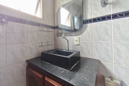 Apartamento à venda com 95m², 3 quartos e 1 vaga Apartamento à venda com 95m², 3 quartos e 1 vagaBanheiro
