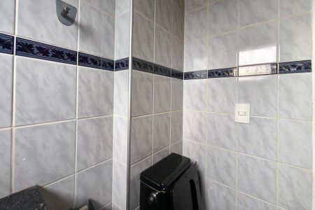 Apartamento à venda com 95m², 3 quartos e 1 vaga Apartamento à venda com 95m², 3 quartos e 1 vagaBanheiro
