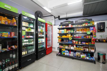 Studio para alugar com 47m², 1 quarto e sem vaga Studio para alugar com 47m², 1 quarto e sem vagaÁrea Comum - Mini Mercado