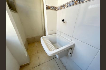 Apartamento para alugar com 65m², 3 quartos e sem vagaÁrea de Serviço